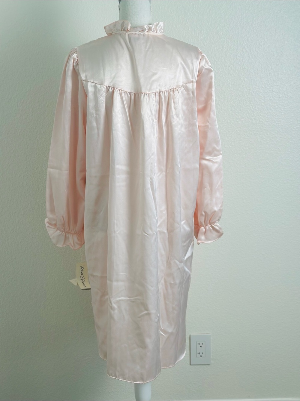 Vintage Pink Miss Elaine Ling Sleeve Nightgown Size Large - Picture 3 of 9